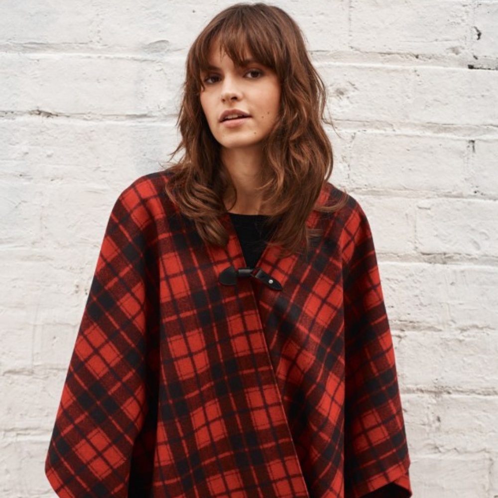 Sezane Montauk Cape (NWT)